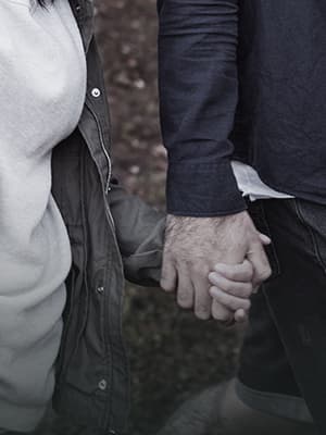 關係若即若離