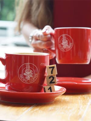 【Limited Time Only】穿戴鮮紅色飲免費咖啡 + 夏日免費飲食