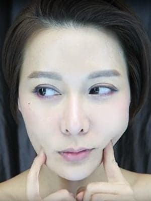 美容達人QQ教路！簡易DIY小顏法