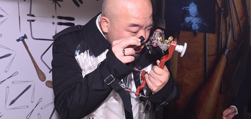 【明星都去】 TIFFANY首席寶石鑑定家帶領 親手磨鑽