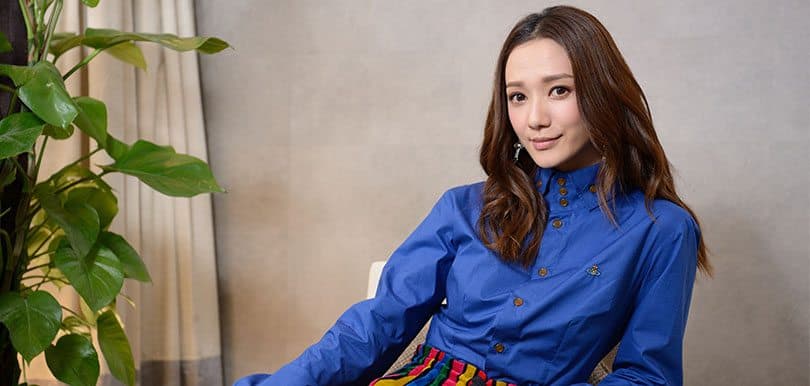 王君馨創時裝品牌！設計夠貼地啱晒上班族