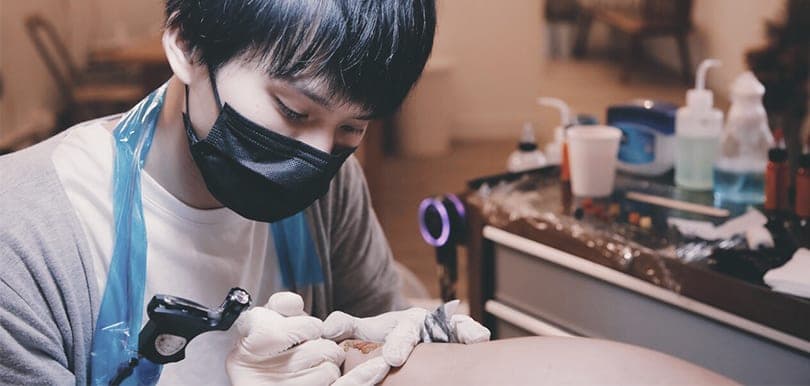 【小清新卡通紋身】本地紋身師獨創拼圖風小熊維尼