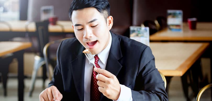周靈山：與自私的人談戀愛