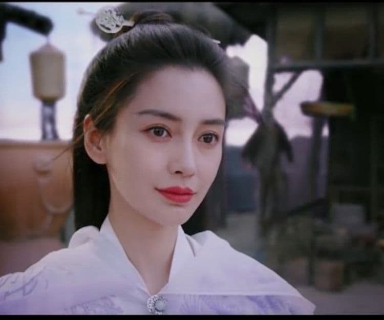 離婚後努力工作  Angelababy仙俠劇《塵緣》演九尾狐 預告首出被批演技無進步