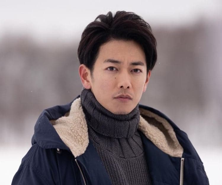 佐藤健認曾出軌廣末涼子給「封口費」？《First Love初戀》男神6個小秘密大公開：原來想35歲前結婚？
