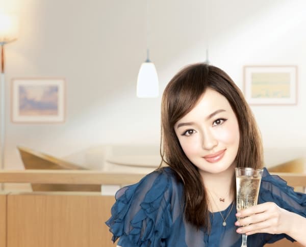 6月彩妝新品情報