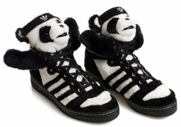 Jeremy Scott 踩中國國寶