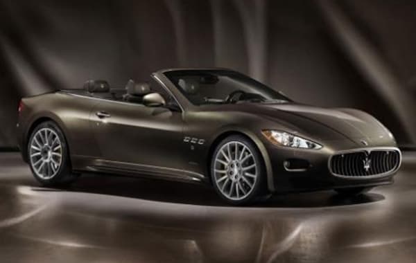 FENDI x Maserati GranCabrio 敞篷跑車