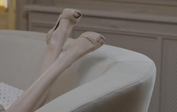 Fendi 女人與鞋