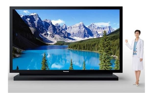 Panasonic 152 吋巨型電視