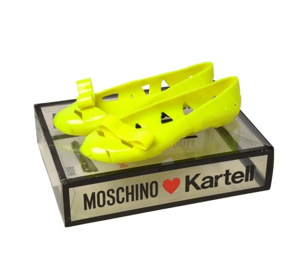 Kartell X Moschino 首次踩過界