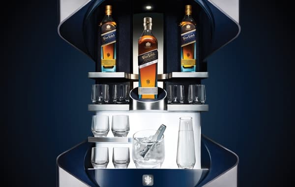 Johnnie Walker X Porsche 私人酒吧