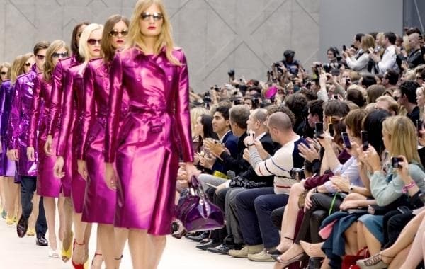 Burberry SS13 張曼玉現身英倫