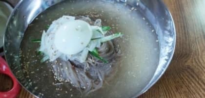 夏天必食水冷麵！