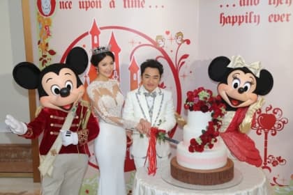 王祖藍 x 李亞男 童話婚宴逐格睇