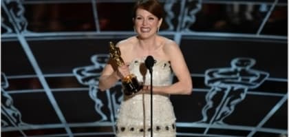 解構大滿貫影后 Julianne Moore 的夢幻長裙