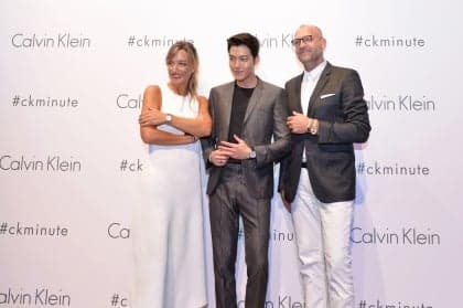 韓迷注意！<br>長腿Oppa金宇彬襲上海