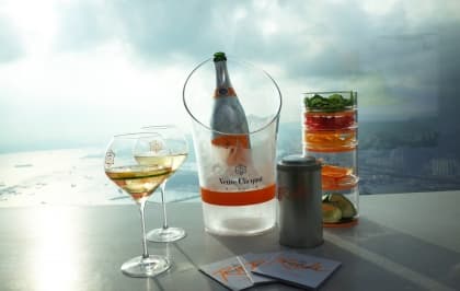香港最美日落！OZONE X VEUVE CLICQUOT黃昏品酒
