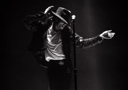 懷舊星期六！向不朽傳奇Michael Jackson致敬