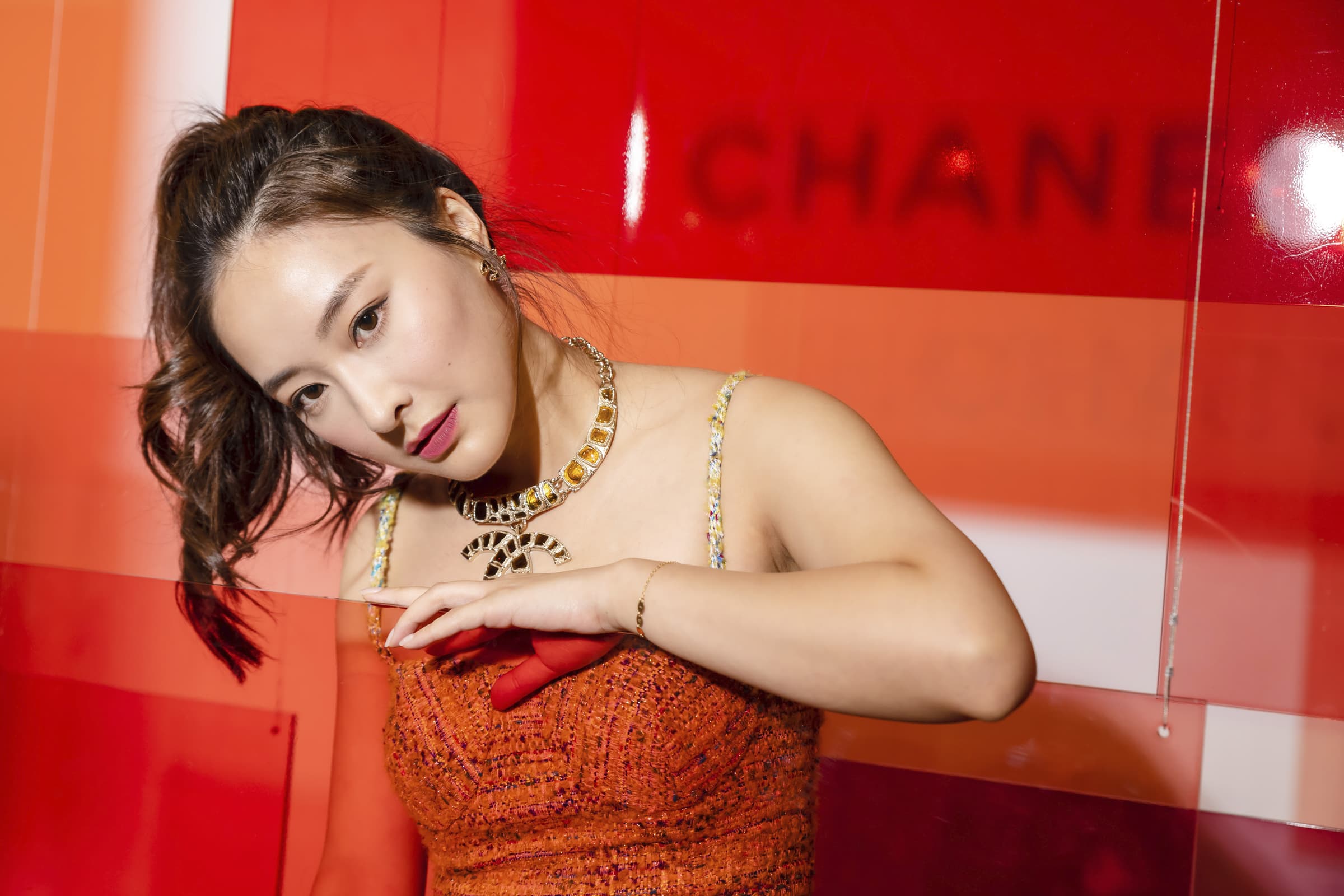 太美了!率先試CHANEL最新霧面染唇液 立即拆解陳瀅女神級魅力